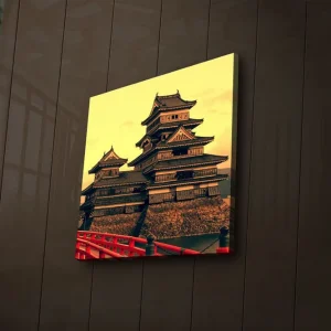 Canvastavla med LED-belysning 40x40 cm - Traditionell japansk borg med flera taknivåer Guld / Svart / Röd - Inredning Köp nu
