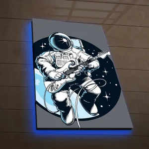 Sista chansen Canvastavla med LED-belysning 70x45 cm - Astronaut som spelar gitarr i rymden Blå / Svart / Vit - Inredning
