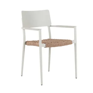 I lager Tuve karmstol - Oyster/natur från Selected Exclusive- Bra Möbler
