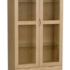 Filippa vitrinskåp - Ek 82 x 40 cm från Rowico Home- Bra Möbler Fynd